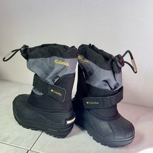 Columbia little kids Powderbug Plus 11 Snow Boots
